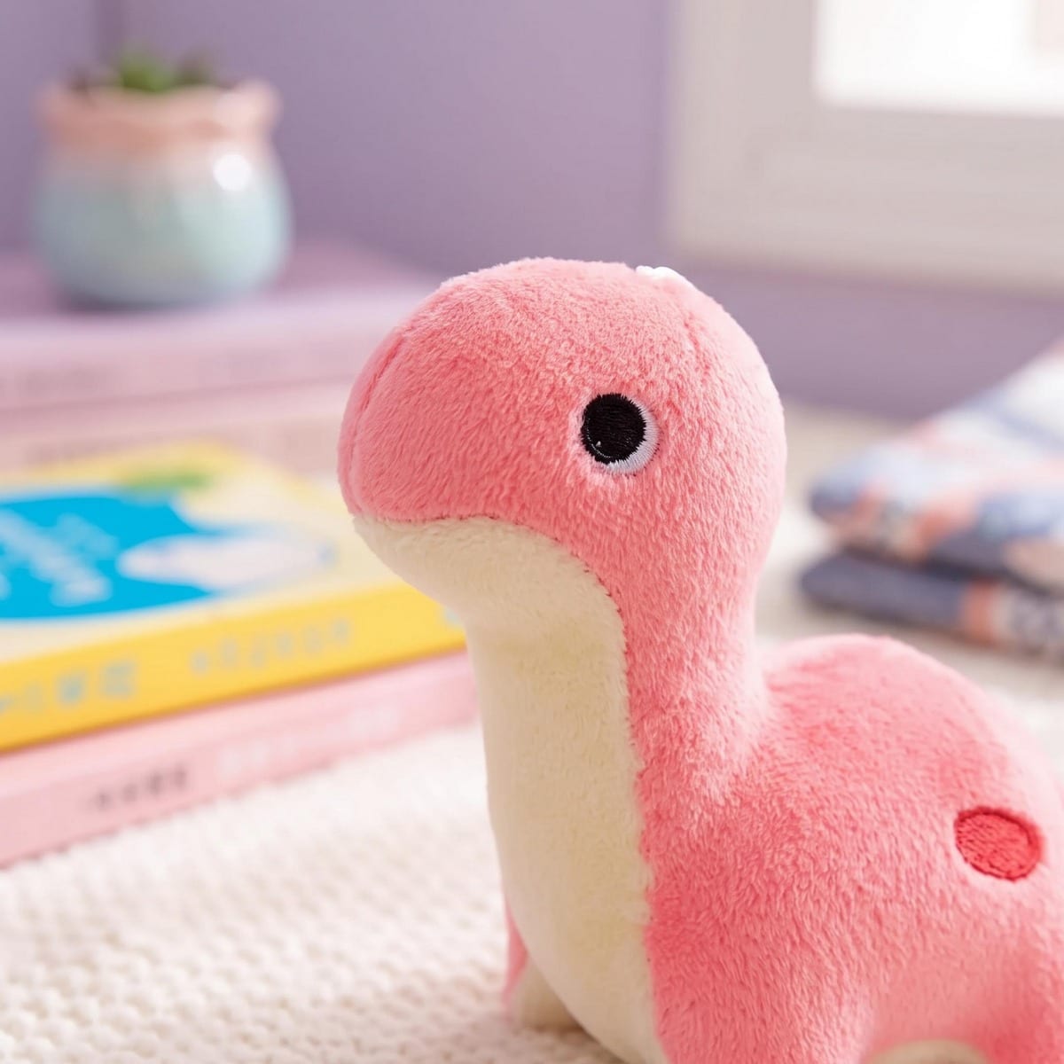 Peluche petit dinosaure kawaii coloré – Image 4