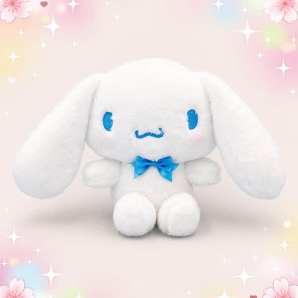 Une peluche Cinnamoroll adorable blanche avec de longues oreilles, un petit nœud bleu et un fond pastel rempli d’étoiles et de fleurs.