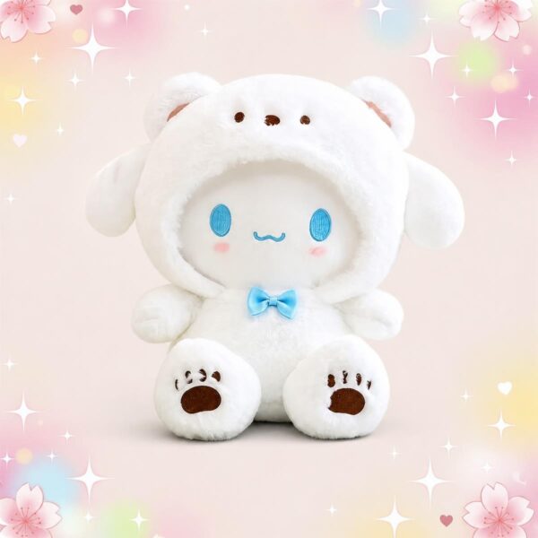 Une peluche Cinnamoroll fluffy blanche, toute douce, avec un bonnet à oreilles, un nœud bleu et un fond rose scintillant.