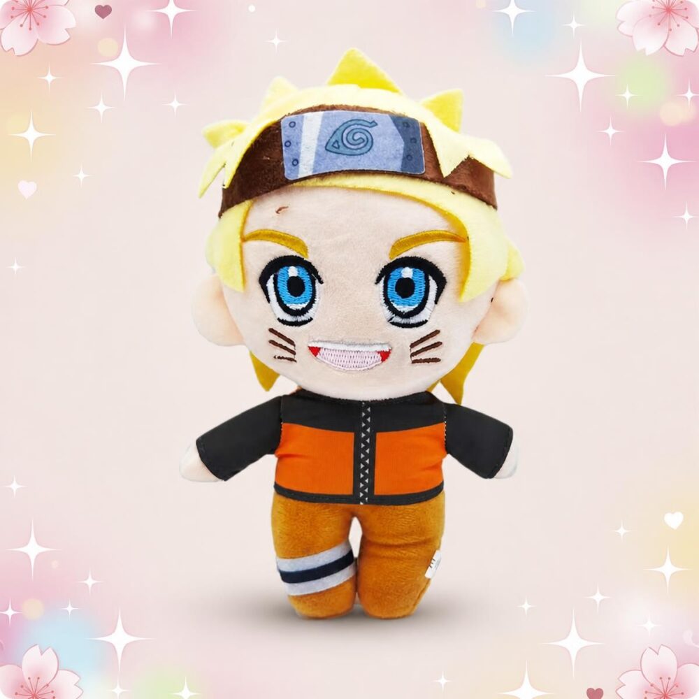 Une peluche Naruto avec visage souriant, cheveux blonds, bandeau bleu et tenue orange, sur un fond pastel décoré de cœurs et d’étoiles.