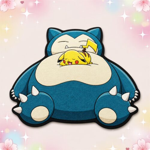 Un tapis kawaii Pikachu dormant sur Ronflex en forme de Ronflex bleu, avec Pikachu endormi sur son ventre, sur fond rose pastel avec petites étoiles.