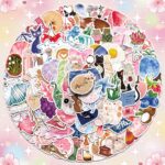 Un lot de 50 stickers kawaii style aquarelle avec de nombreux autocollants colorés, comme des chats, fleurs, fruits et petits objets, sur un fond rose doux.