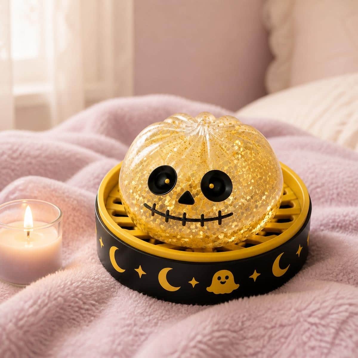 IMG_08_28_mochi_squishy_halloween_crane_dore_bouche_cousue_2.jpg